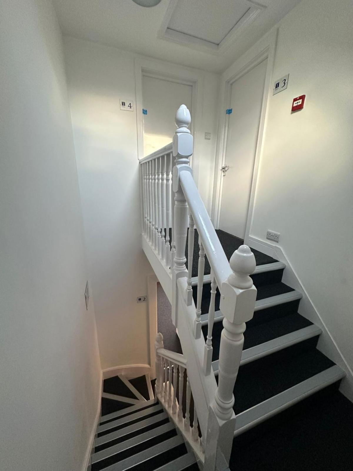 Cambridge Central Rooms - Tas Accommodations מראה חיצוני תמונה