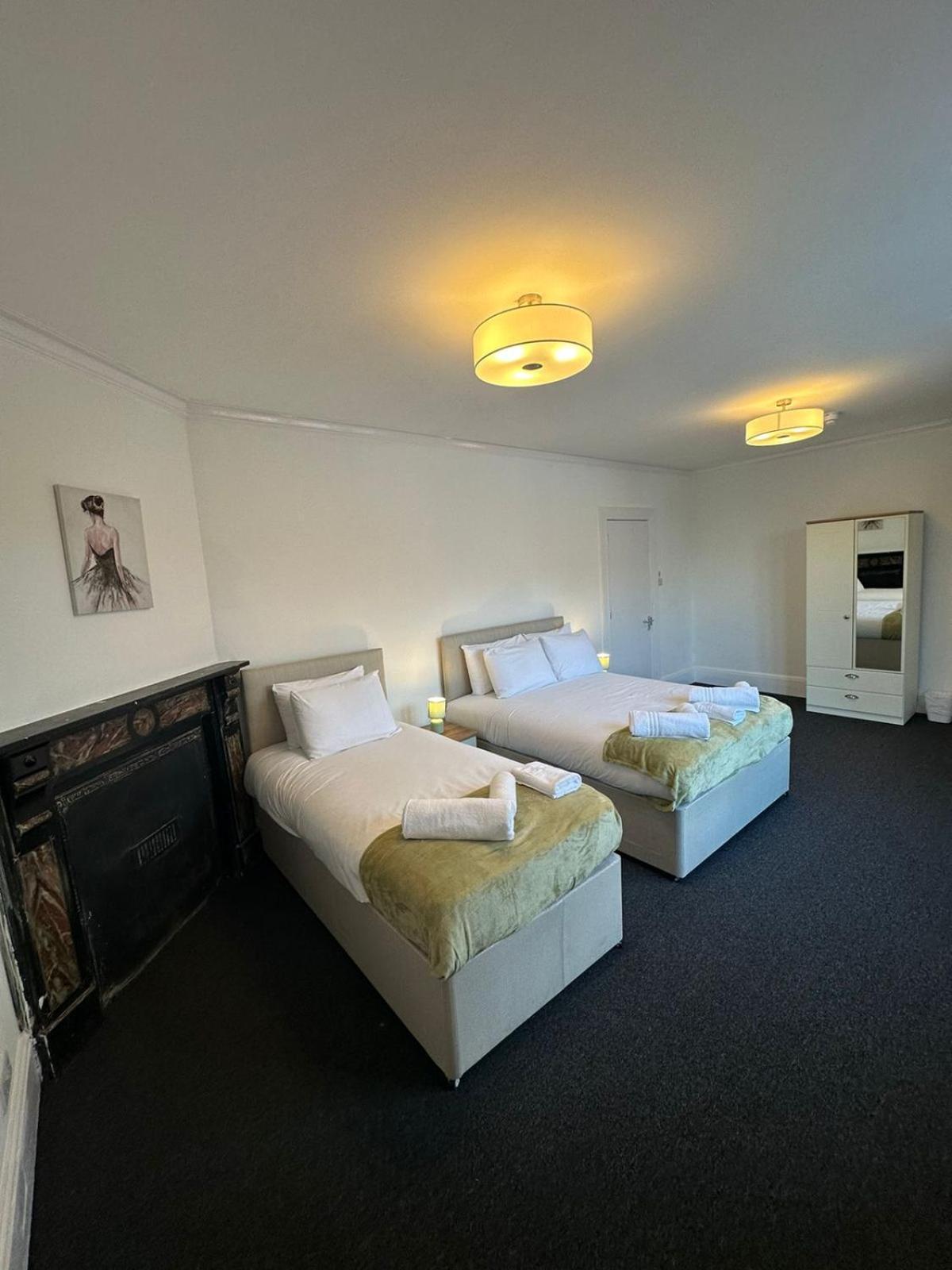 Cambridge Central Rooms - Tas Accommodations מראה חיצוני תמונה